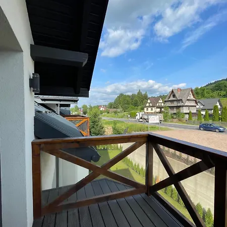 Apartament Zawoja ザボヤ